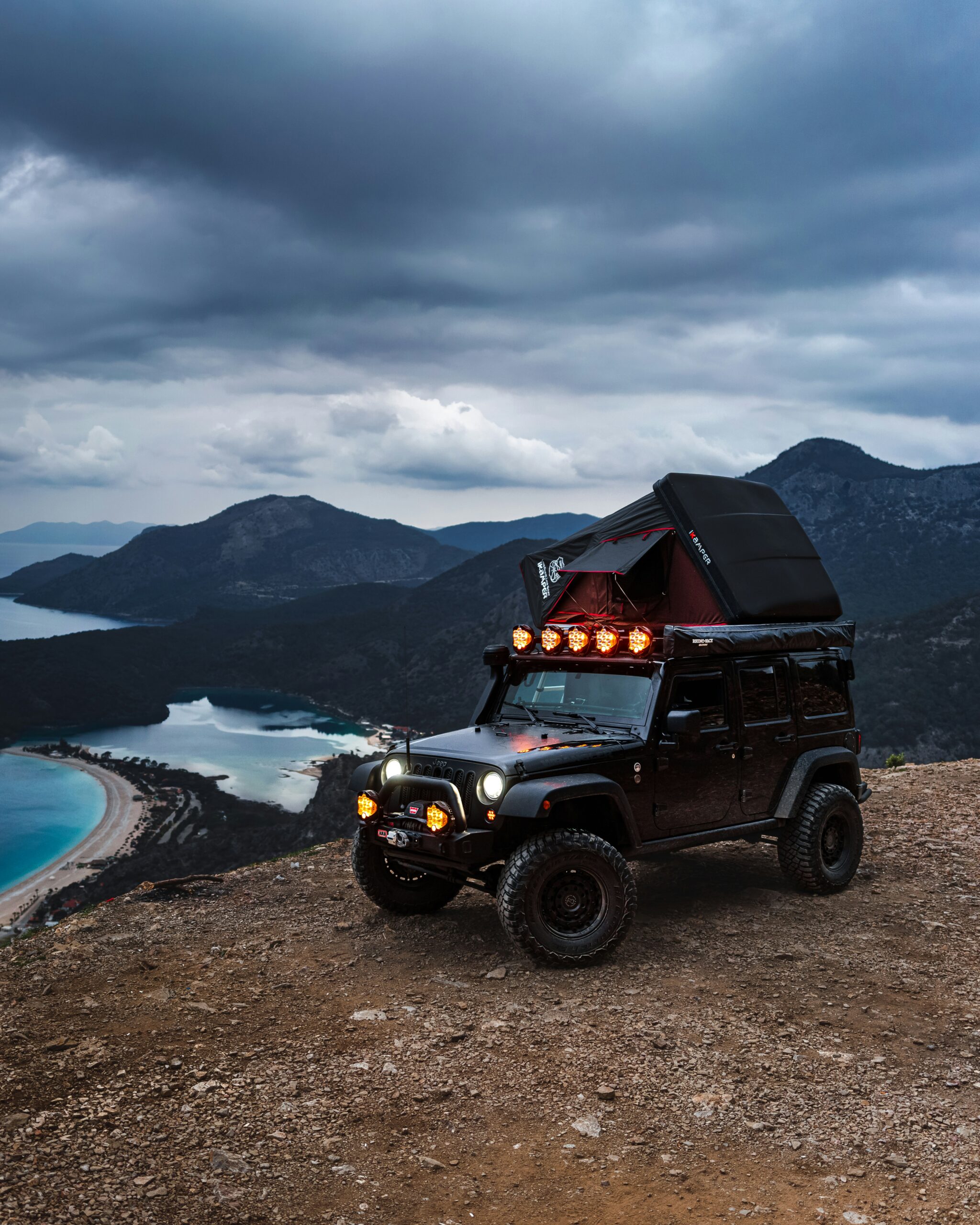 La tente de toit : l’accessoire idéal pour vos escapades en nature