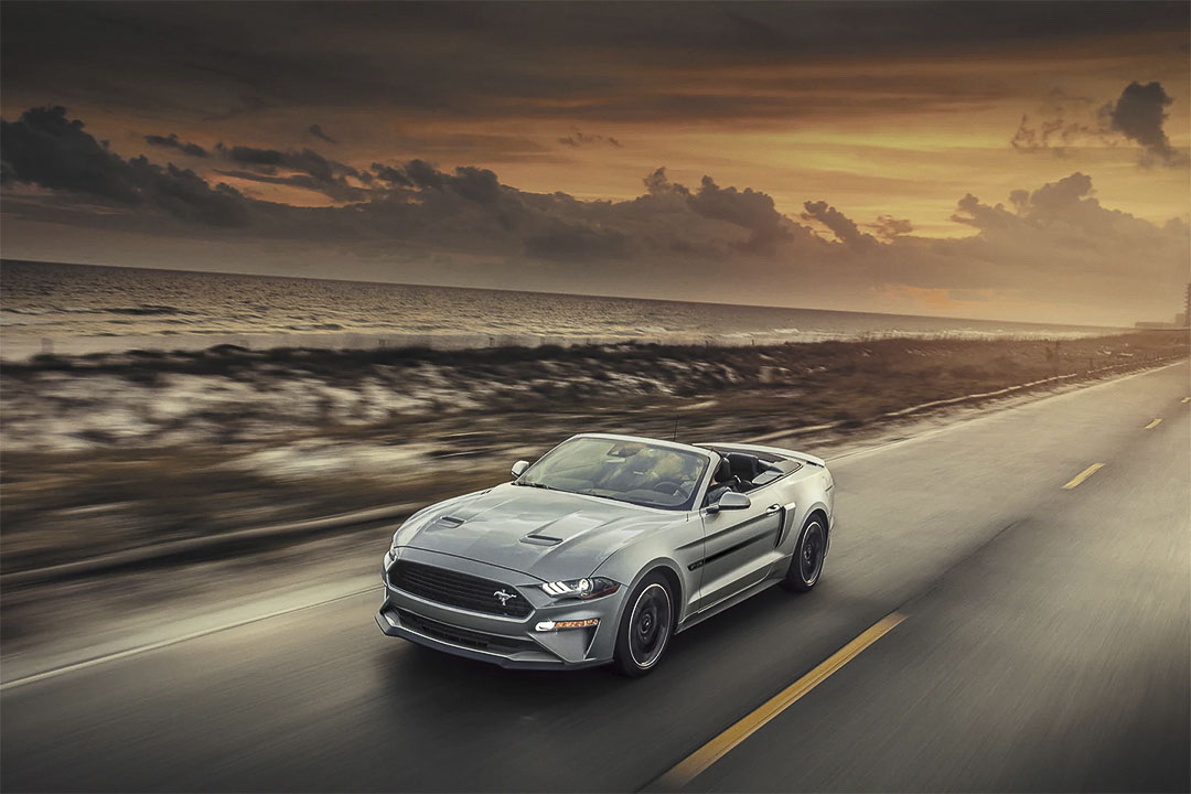 vue trois quart vant de la Ford Mustang 2021