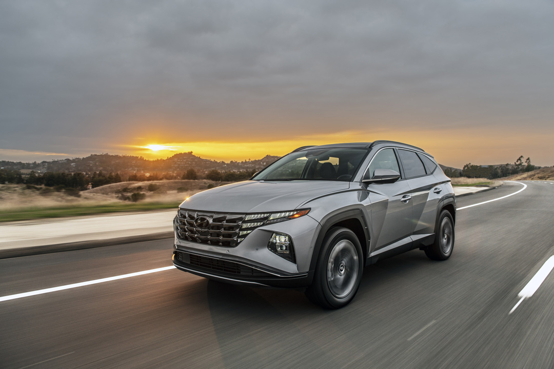 vue trois quart avant du Hyundai Tucson hybride rechargeable 2022