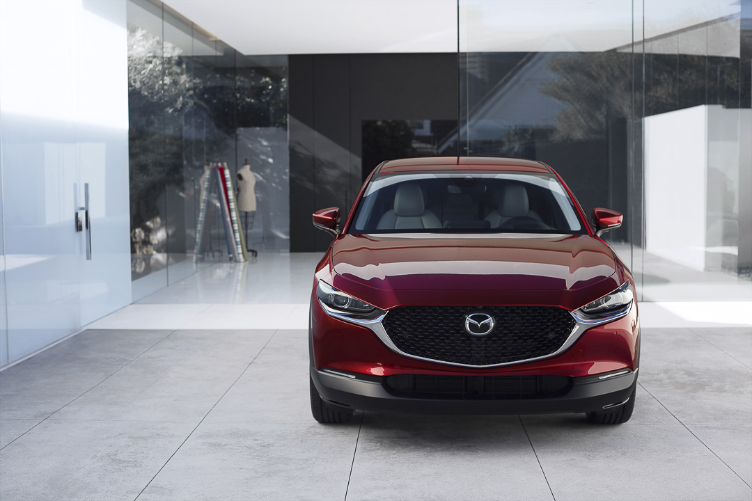 vue avant de la Mazda CX-30 2022